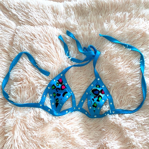 iHeartRaves Other - Rave/bikini top!!